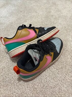 Nike Court Borough Multicolor Low-Top Sneakers with Pink Swoosh and Teal Heel